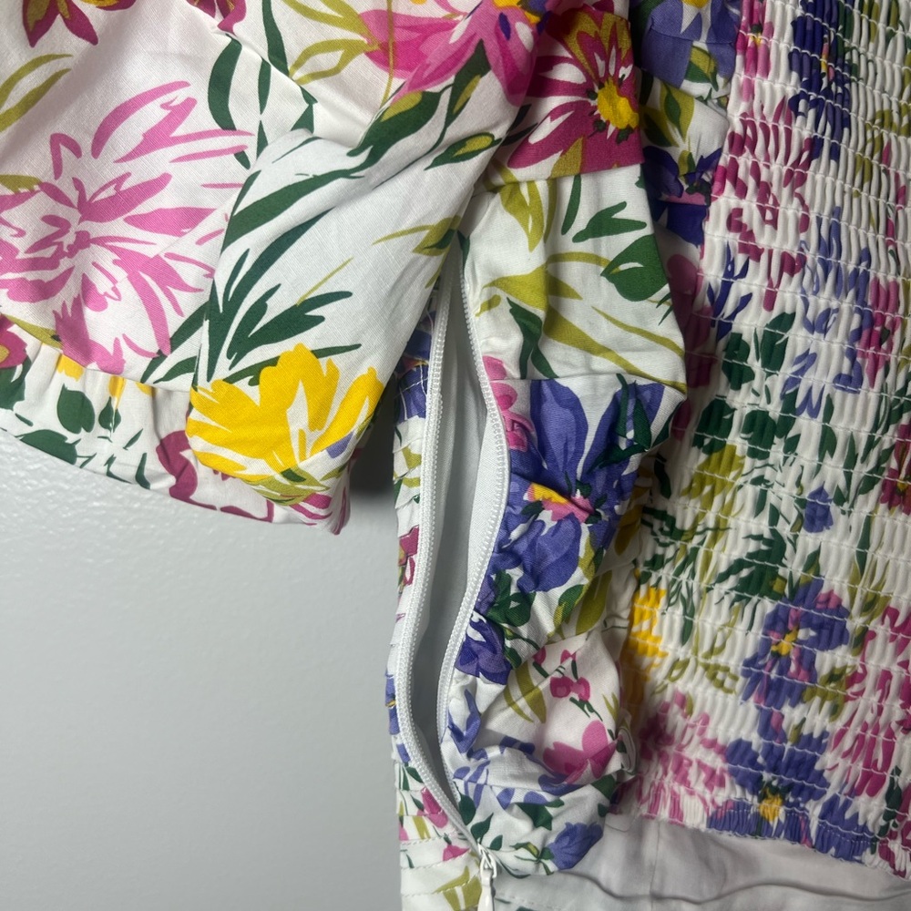 ASTR The Label NEW Lin Floral Square Neck Puff Sleeve Crop Top Sz M *Flaw - Picture 6 of 7